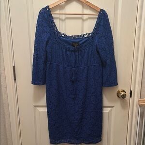 Laundry by Shelli Segal Blue dress with Bishop Sleeves and Empire Waist